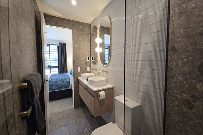 Photo of property in 33 Ryan Loop, Jacks Point, 9371