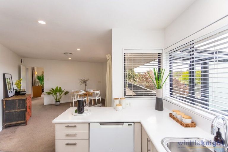 Photo of property in 2 Centaurus Road, Cashmere, Christchurch, 8022