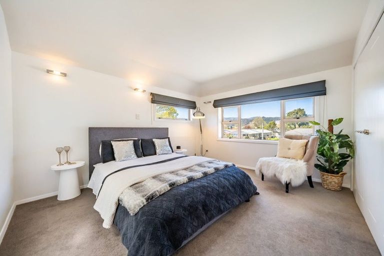 Photo of property in 355 Fergusson Drive, Heretaunga, Upper Hutt, 5018