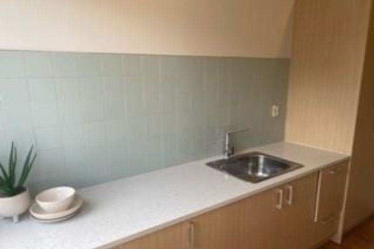 Photo of property in 8 Bankside Road, Silverdale, 0932