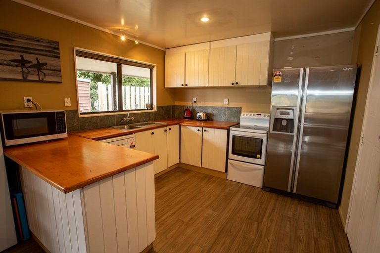 Photo of property in 35 Main Road, Raglan, 3225