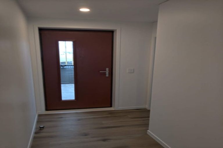 Photo of property in 10/45 Cessna Crescent, Mangere, Auckland, 2022