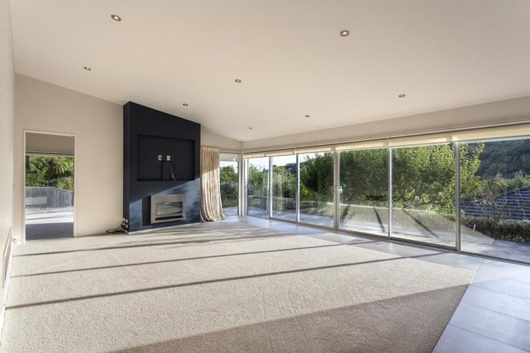 Photo of property in 7 Maurice Knowles Lane, Cashmere, Christchurch, 8022