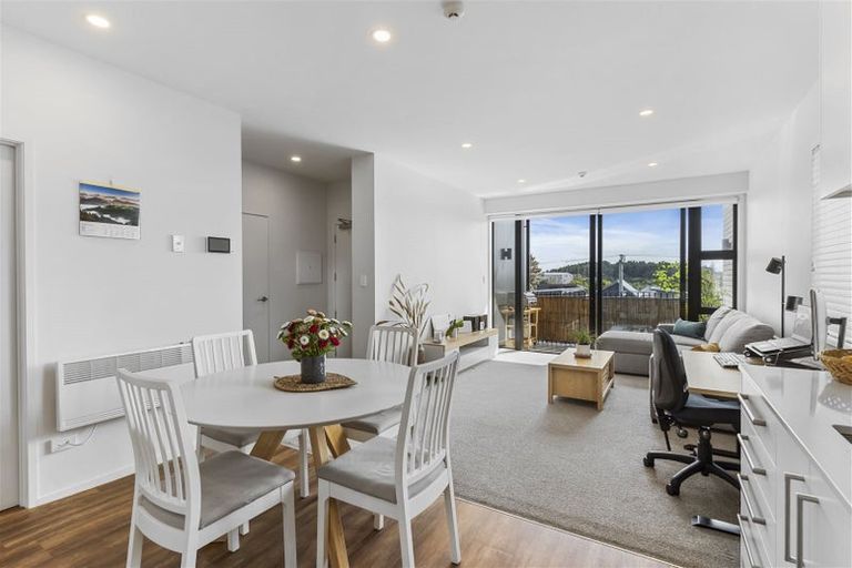 Photo of property in 201/38e Fraser Avenue, Northcote, Auckland, 0627