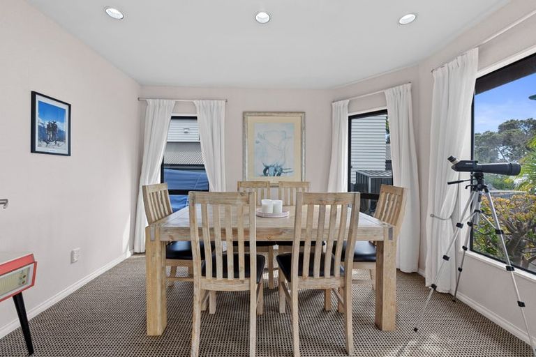 Photo of property in 108 Clovelly Road, Bucklands Beach, Auckland, 2012