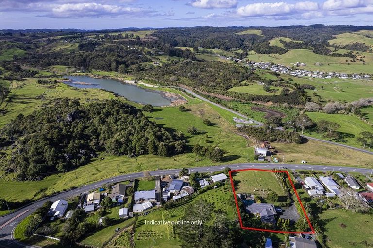 Photo of property in 127 King Street, Hikurangi, 0114