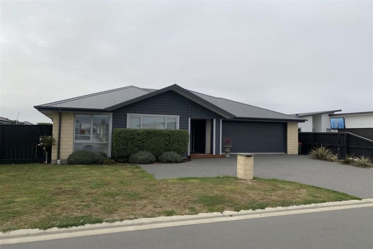 Photo of property in 14 Park Lane, Rolleston, 7614