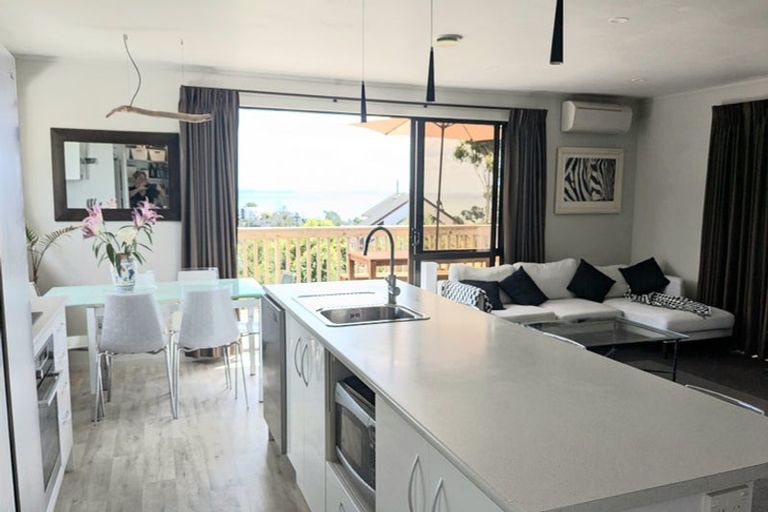 Photo of property in 34b Totara Road, Stanmore Bay, Whangaparaoa, 0932