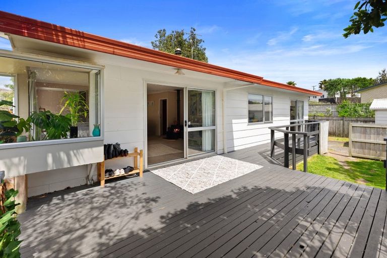 Photo of property in 1335b Papamoa Beach Road, Papamoa Beach, Papamoa, 3118