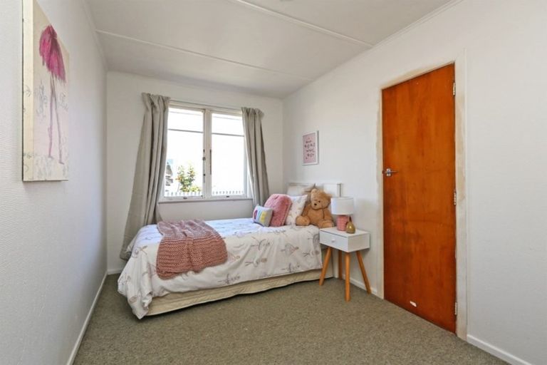 Photo of property in 404 Kea Place, Camberley, Hastings, 4120