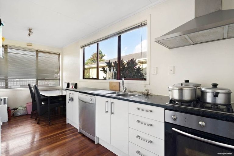 Photo of property in 89 Yates Road, Mangere East, Auckland, 2024