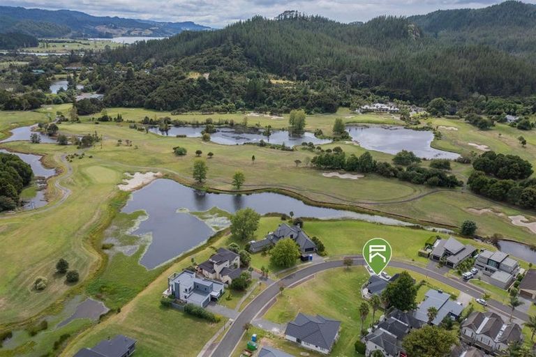 Photo of property in 37 Saint Andrews Drive, Pauanui, Hikuai, 3579