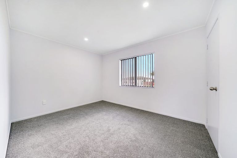 Photo of property in 1/24 Templeton Place, Clendon Park, Auckland, 2103
