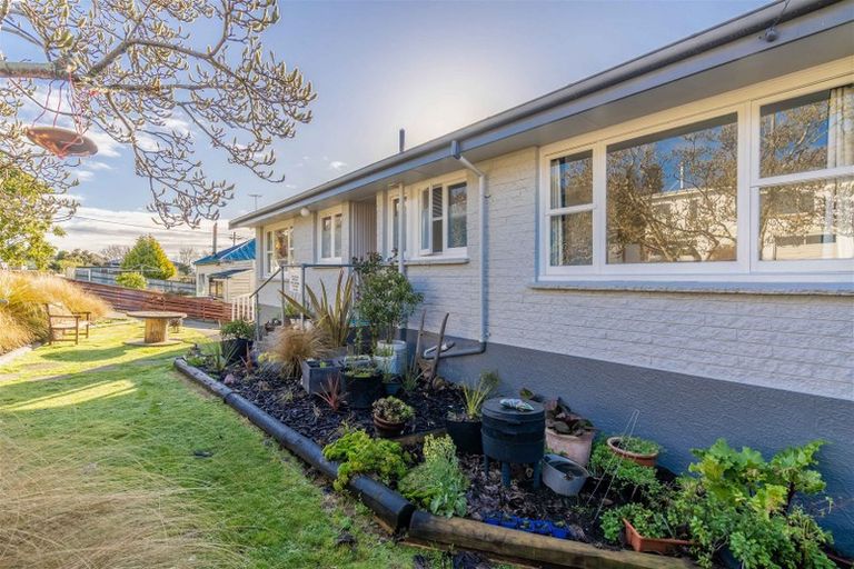 Photo of property in 11 Seymour Street, Gore, 9710