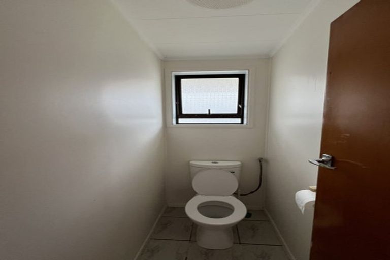 Photo of property in 9 Ennis Avenue, Pakuranga Heights, Auckland, 2010