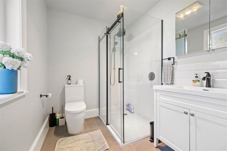 Photo of property in 19 Dormer Street, Papanui, Christchurch, 8053