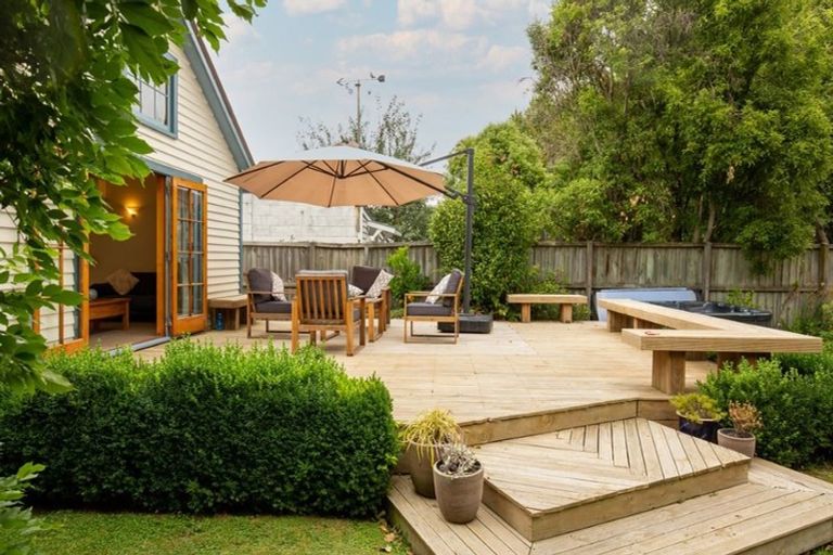 Photo of property in 129 Roker Street, Somerfield, Christchurch, 8024