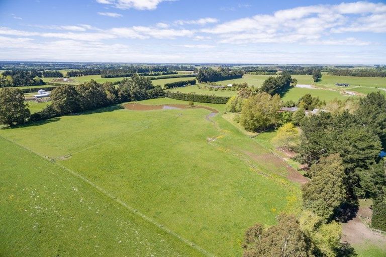 Photo of property in 270 Downs Road, Hororata, Darfield, 7572