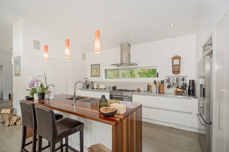 Photo of property in 14 Herbert Drive, Whangamata, 3620