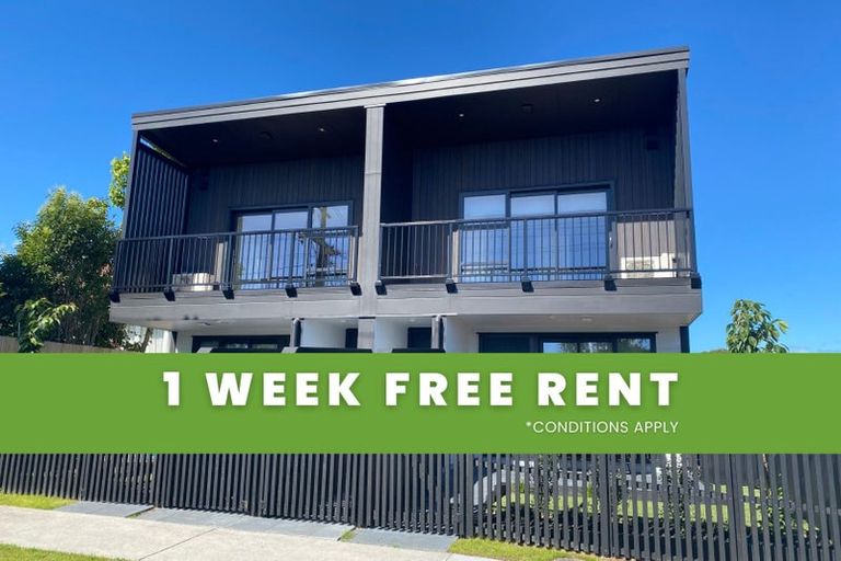 Photo of property in 3/43 Yeovil Road, Te Atatu Peninsula, Auckland, 0610