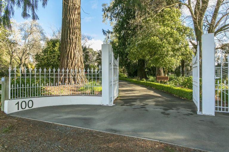 Photo of property in 100 Beach Road East, Elgin, Ashburton, 7777