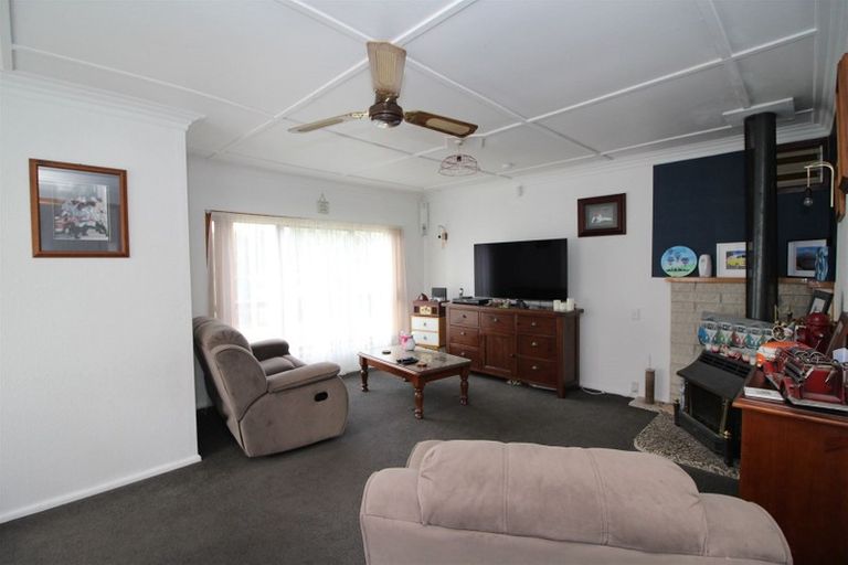 Photo of property in 64 Roslin Street, Tokoroa, 3420