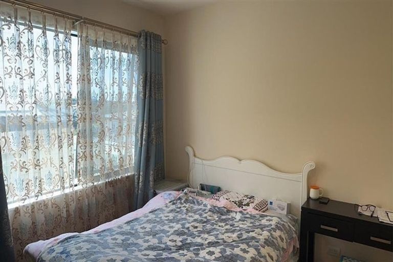 Photo of property in 86 Fairview Avenue, Fairview Heights, Auckland, 0632