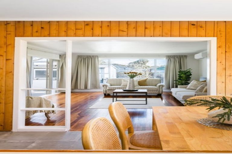 Photo of property in 60 Southsea Crescent, Silverdale, Hamilton, 3216