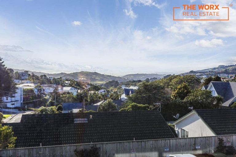 Photo of property in 4/8 Middleton Road, Johnsonville, Wellington, 6037