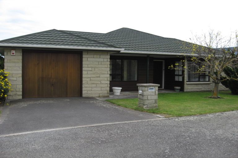 Photo of property in 1 Lake View Court, Paraparaumu, 5032