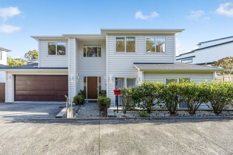Photo of property in 5 Moko Lane, Greenhithe, Auckland, 0632