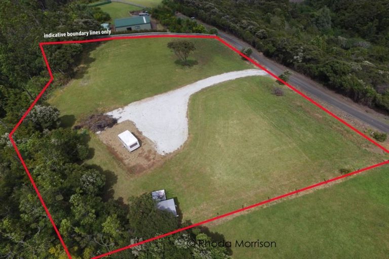 Photo of property in 14 Te Wairoa Lane, Tinopai, 0593