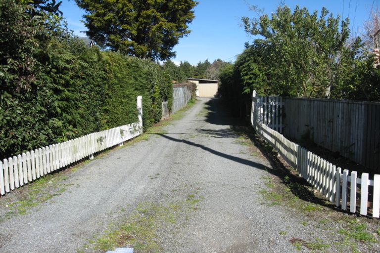 Photo of property in 76 Kuratawhiti Street, Greytown, 5712