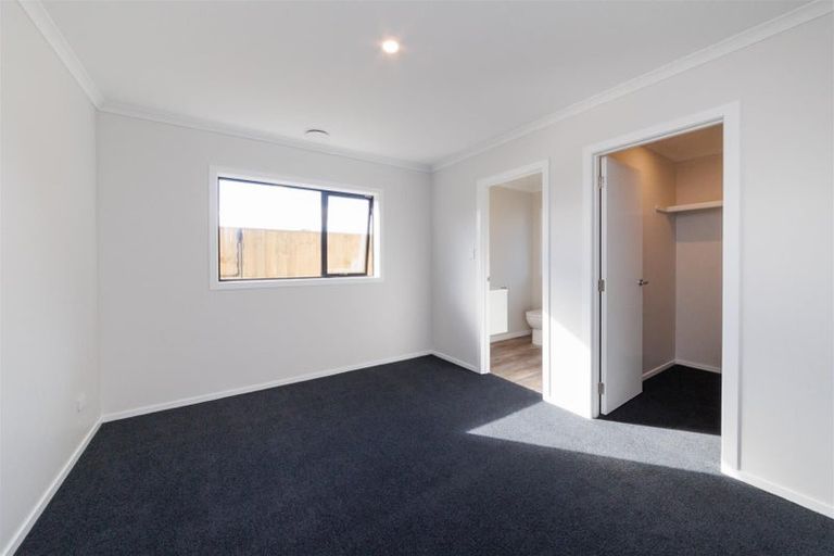 Photo of property in 53 Hereford Street, Marton, 4710