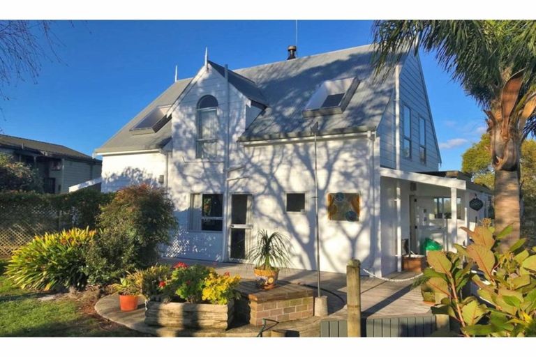 Photo of property in 28 Reinga Road, Kerikeri, 0230