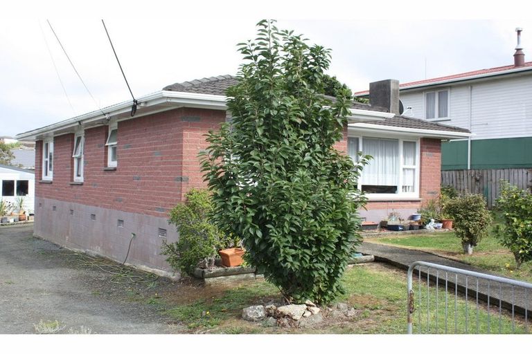 Photo of property in 39 Corks Road, Te Kamo, Whangarei, 0112