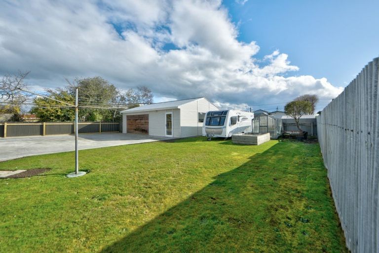 Photo of property in 1 Milton Street, Gore, 9710