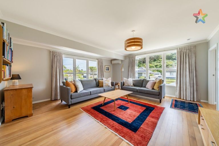 Photo of property in 30 Fleet Street, Naenae, Lower Hutt, 5011