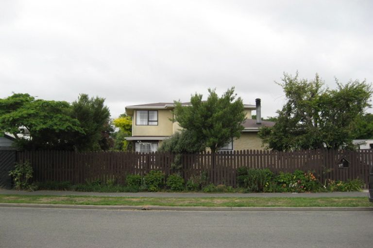 Photo of property in 77 Bayswater Crescent, Bromley, Christchurch, 8062