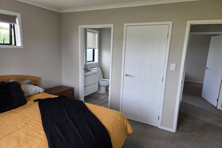 Photo of property in 1/144 Forest Lake Road, Forest Lake, Hamilton, 3200