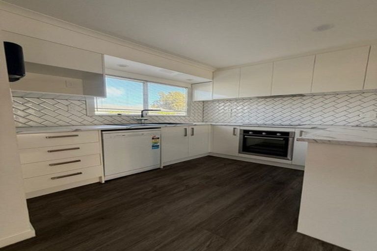 Photo of property in 4 Lickfold Lane, Pukete, Hamilton, 3200