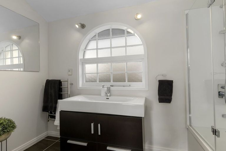 Photo of property in 62 Chatsworth Road, Silverstream, Upper Hutt, 5019