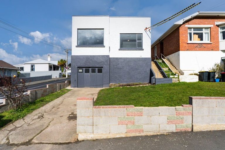 Photo of property in 363 South Road, Caversham, Dunedin, 9012