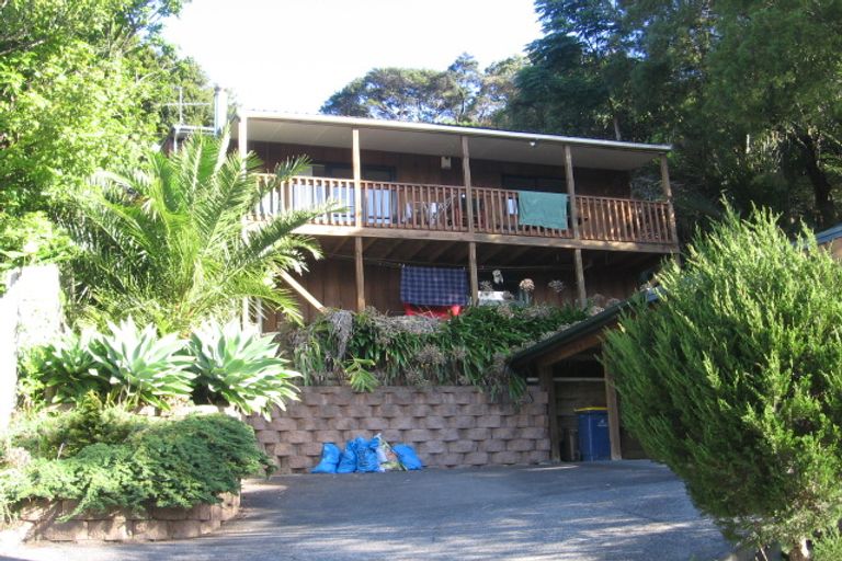 Photo of property in 59 Laingholm Drive, Laingholm, Auckland, 0604