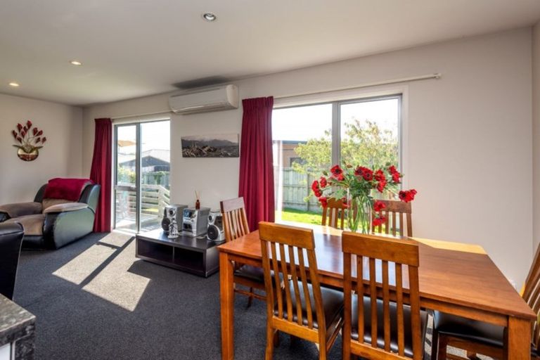 Photo of property in 2 Lake Terrace Road, Burwood, Christchurch, 8061