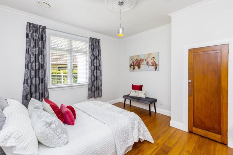 Photo of property in 1/50 King Street, Ebdentown, Upper Hutt, 5018