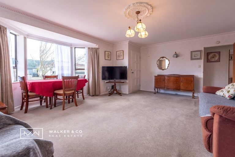 Photo of property in 2a Joseph Grove, Elderslea, Upper Hutt, 5018