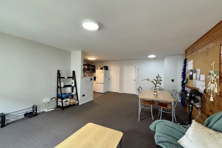 Photo of property in Basin Reserve Complex, 67/4 Sussex Street, Mount Cook, Wellington, 6021