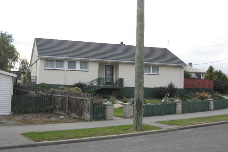 Photo of property in 21 Blyth Street, Holmes Hill, Oamaru, 9401