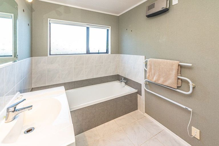 Photo of property in 22 Treadwell Street, Springvale, Whanganui, 4501